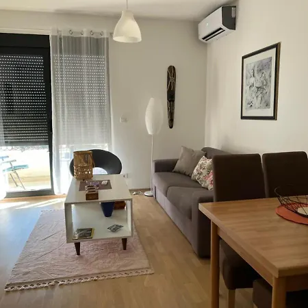 Lovely Modern Lux Flat Near To The Center * Podgorica