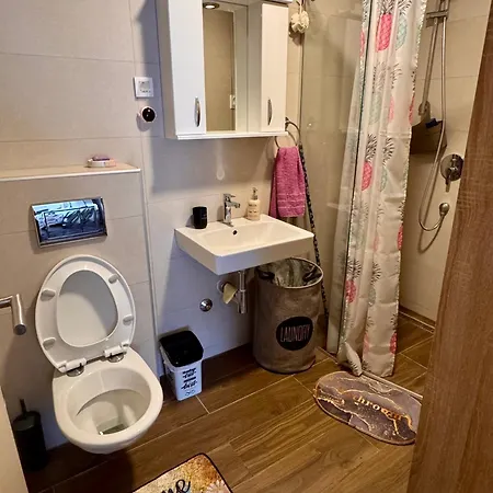 Lovely Modern Lux Flat Near To The Center